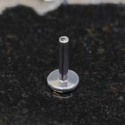 Labret post 1